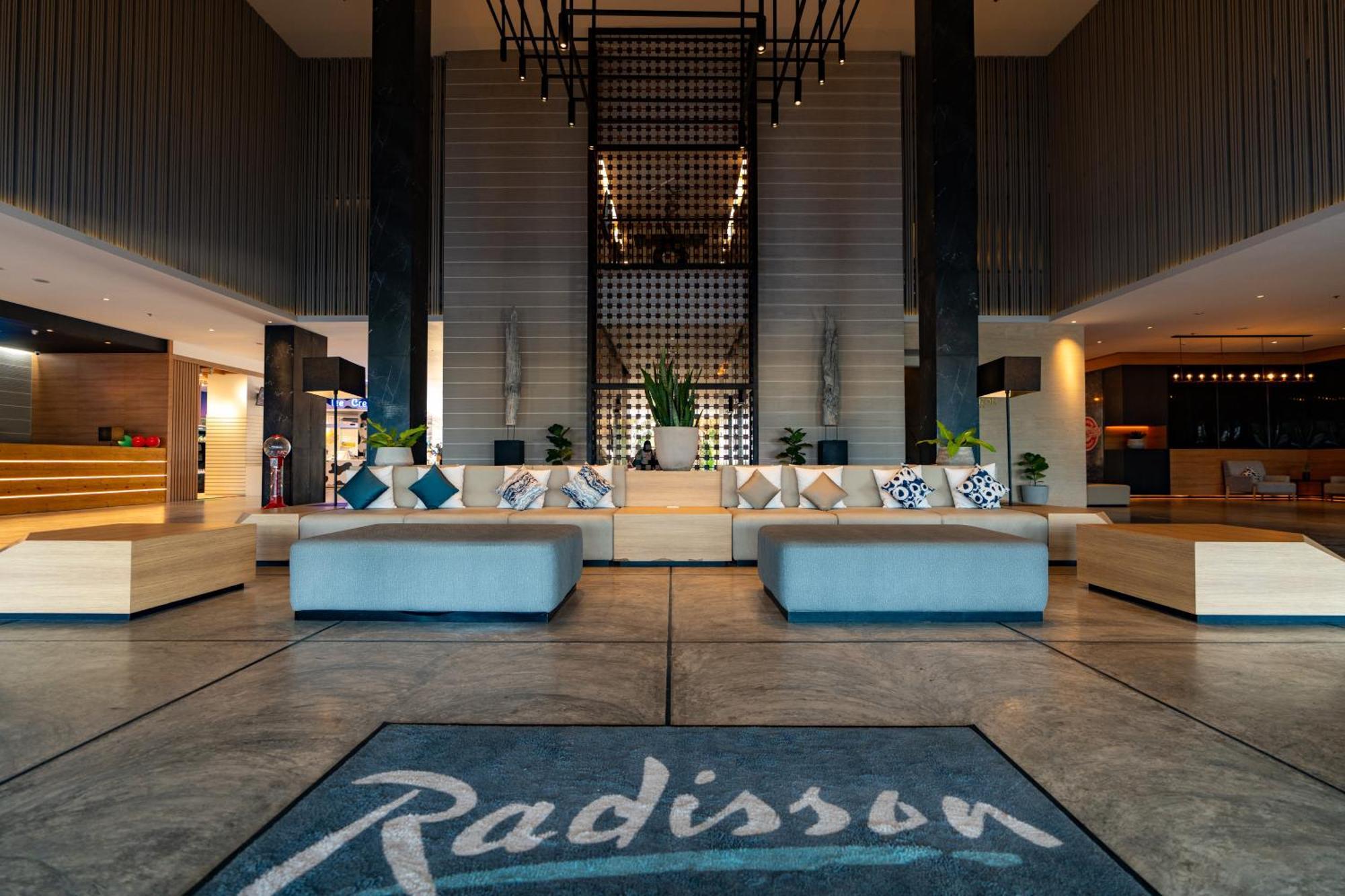 Radisson Resort & Spa Hua Hin チャアム エクステリア 写真